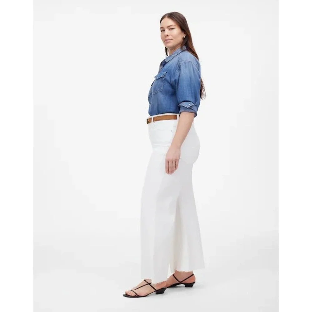 Madewell Flared Wide Leg Jeans Women's Size 33 White Denim Raw Hem - Picture 2 of 8